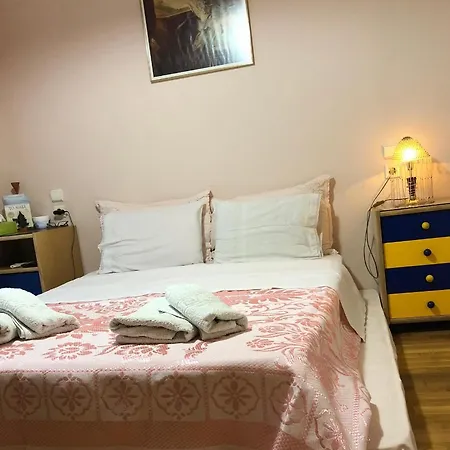 Sweet Pink Apartament Volos